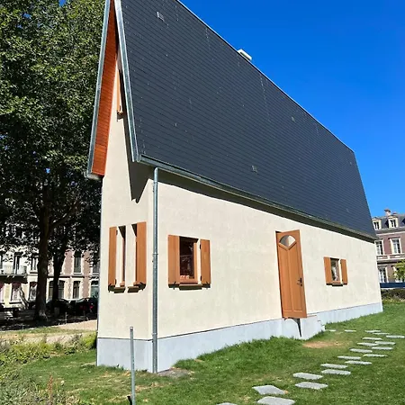 Petite Maison Rose * Χάβρη